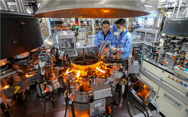 匯聚百位專(zhuān)家智慧，新材料產(chǎn)業(yè)“威海力量”的技術(shù)開(kāi)發(fā)新篇章